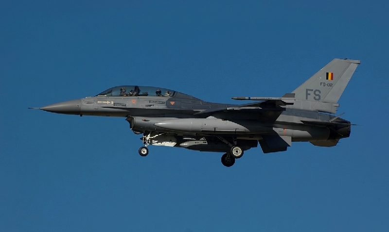 DSC_0057_f.jpg - Fuerza aérea de Estados Unidos
General Dynamics F-16D Fighting Falcon 