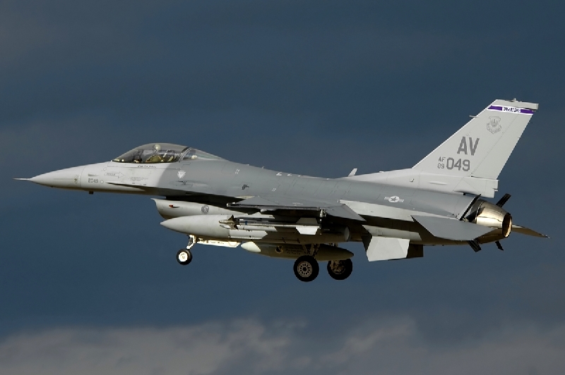 DSC_5381.jpg - Fuerza aérea de Estados Unidos
General Dynamics F-16CG Fighting Falcon