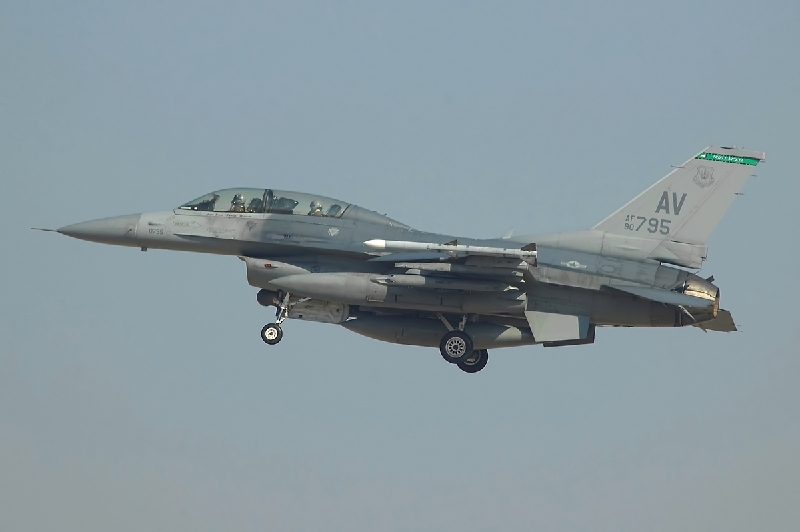 DSC_6961.jpg - Fuerza aérea de Estados Unidos
General Dynamics F-16D Fighting Falcon 